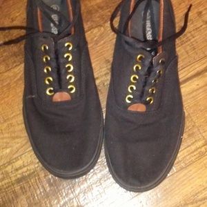 Mens Black Sports Vans Size 9